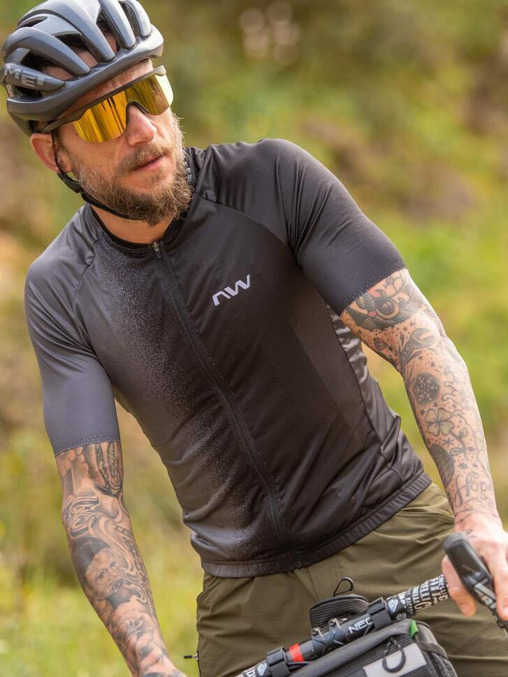 Koszulka rowerowa NORTHWAVE BLADE Jersey czarno szara