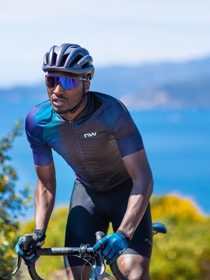 Koszulka rowerowa NORTHWAVE BLADE Jersey czarno niebieska