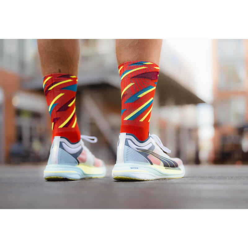 Breathable High-Cut Running Socks - Dashes Red Canary