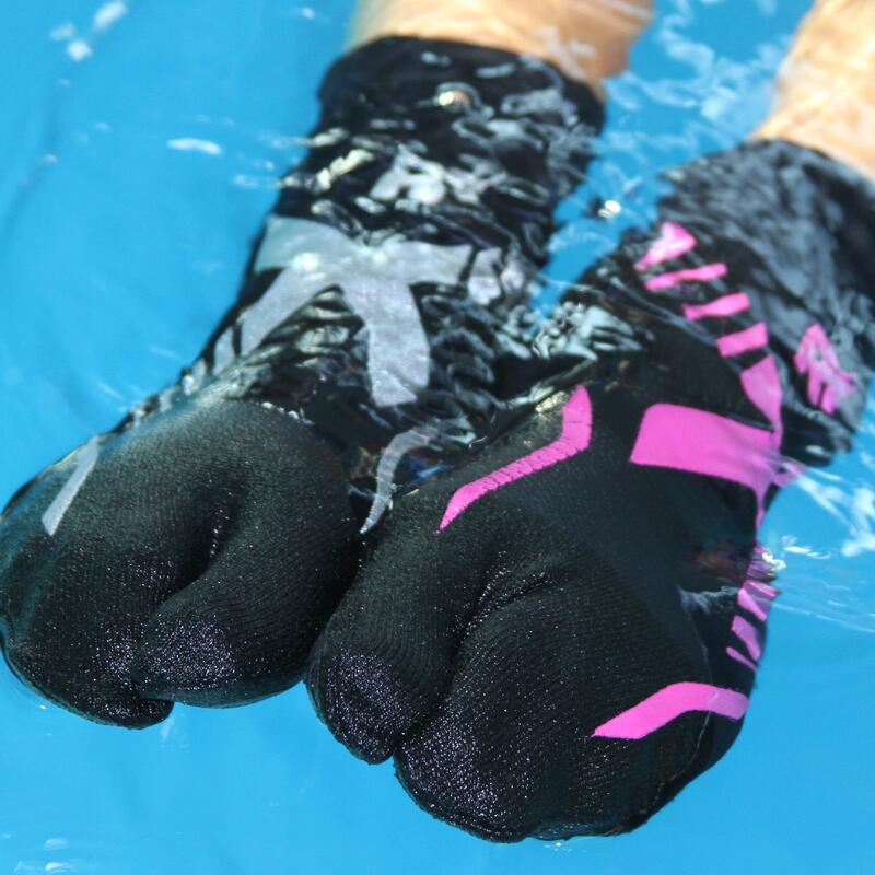 Calze tecniche antiscivolo antibatteriche nuoto piscina adulti nero fucsia