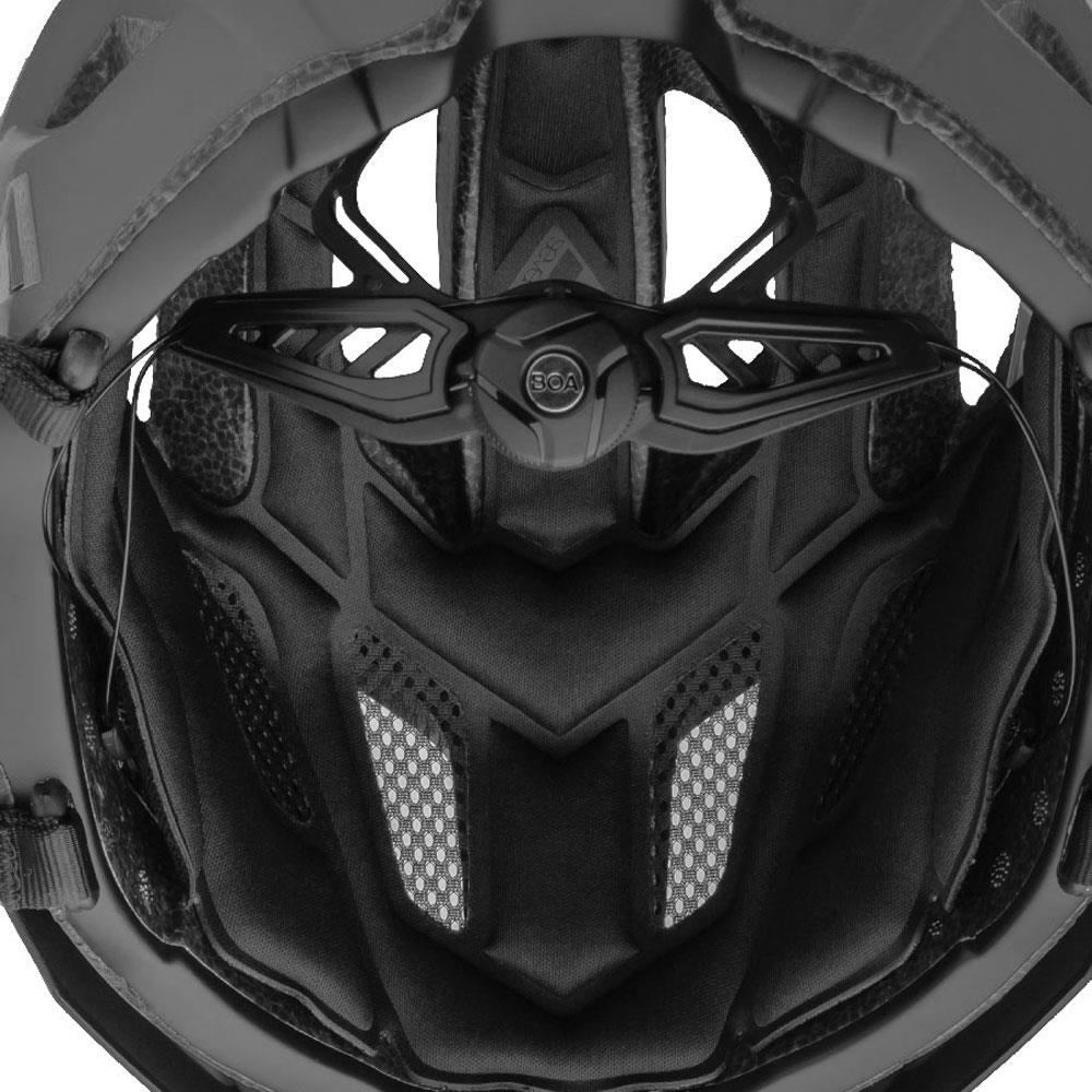 7iDP M2 BOA Helmet Matt Black/Gloss Black 2/2