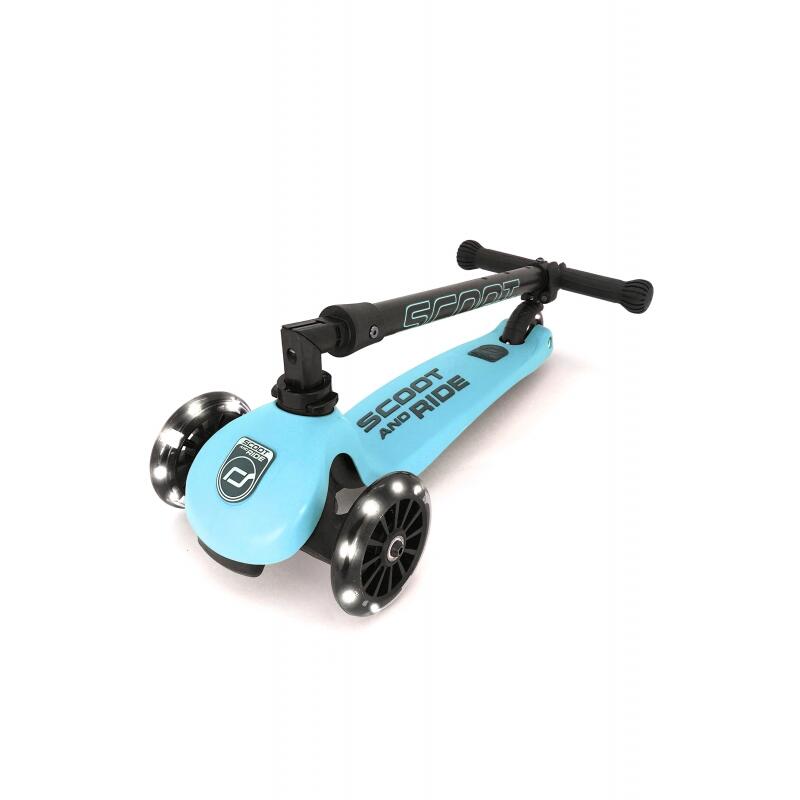 Highwaykick 3 LED Mini Scooter Blueberry