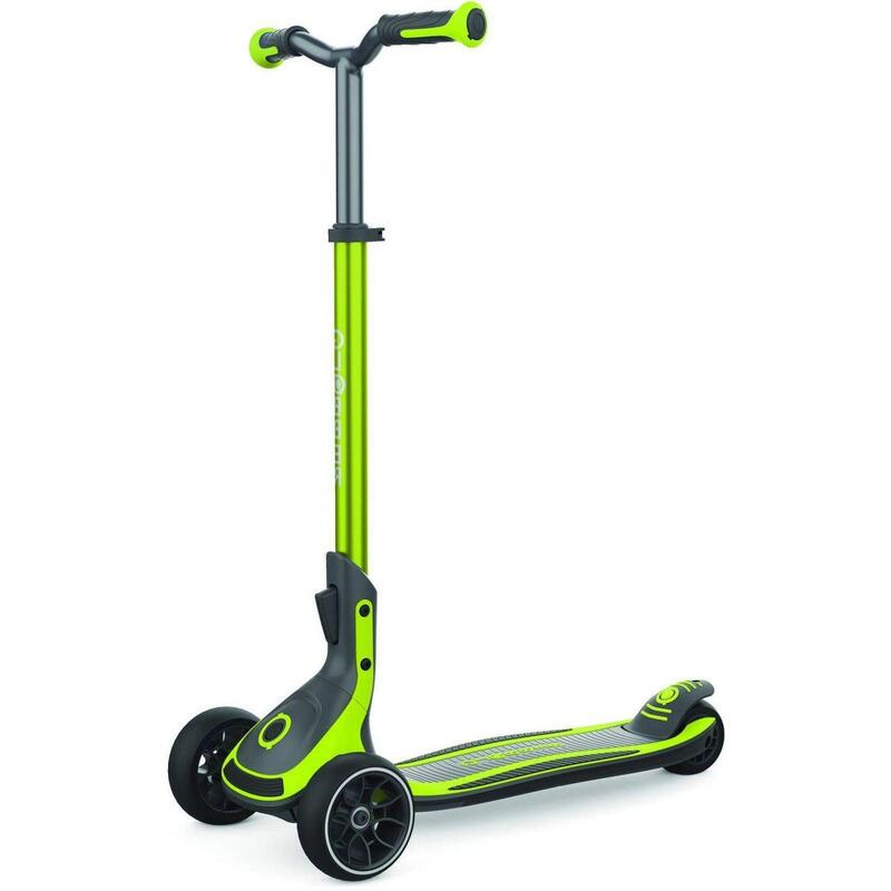 Globber Ultimum scooter avec 3 roues en  vert (à 100kg)