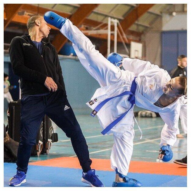 Protège-pieds de karaté homologués FFK bleus