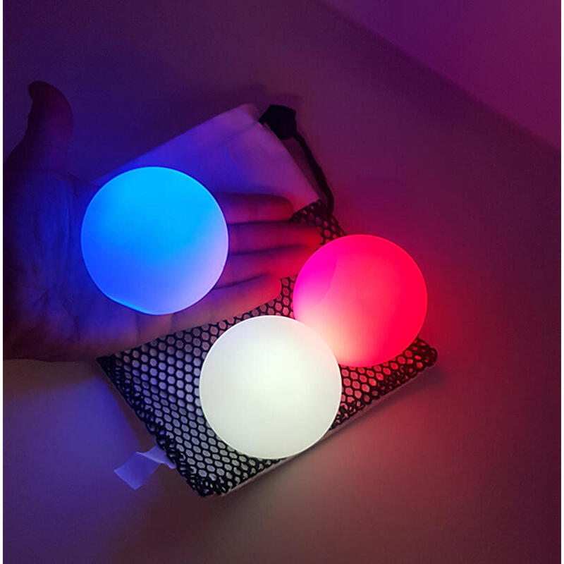 Lot de 3 balles lumineuses rouge/bleu/blanc