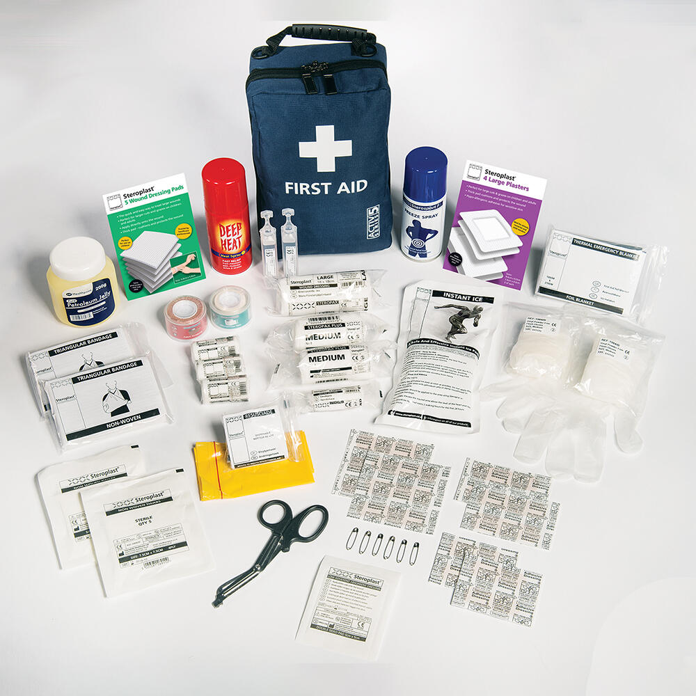 Medium Sports First Aid Kit 3/3