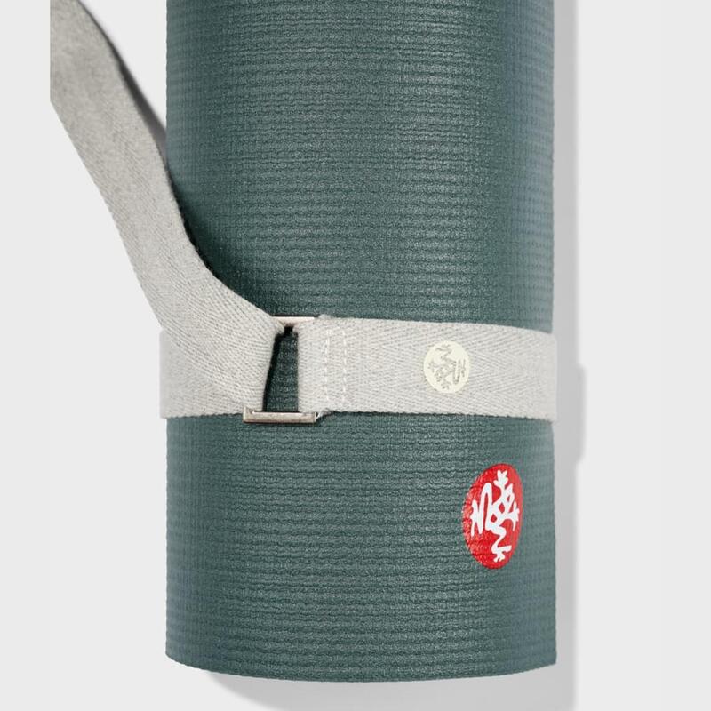 https://contents.mediadecathlon.com/m7965340/k$46a8facc777193cb4b4b7032752b1eed/sq/commuter-yoga-strap-mat-carrier-light-grey.jpg?format=auto&f=800x0