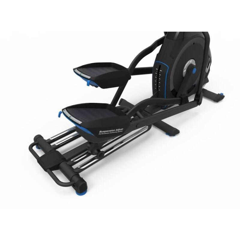 E628 Crosstrainer met Explore the World en verstelbare hellingshoek