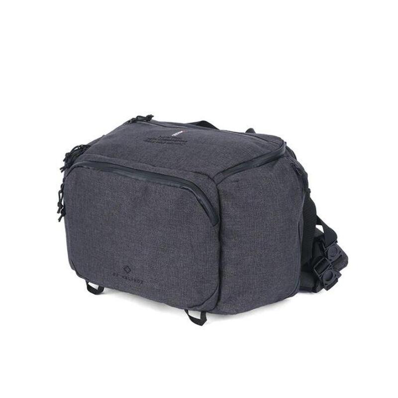 Pack no.5 M Hiking Travel bag  25L - Almost Black