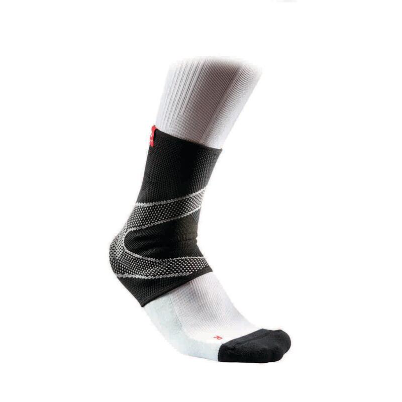 Chevillère avec contreforts gel McDavid 4-Way Elastic