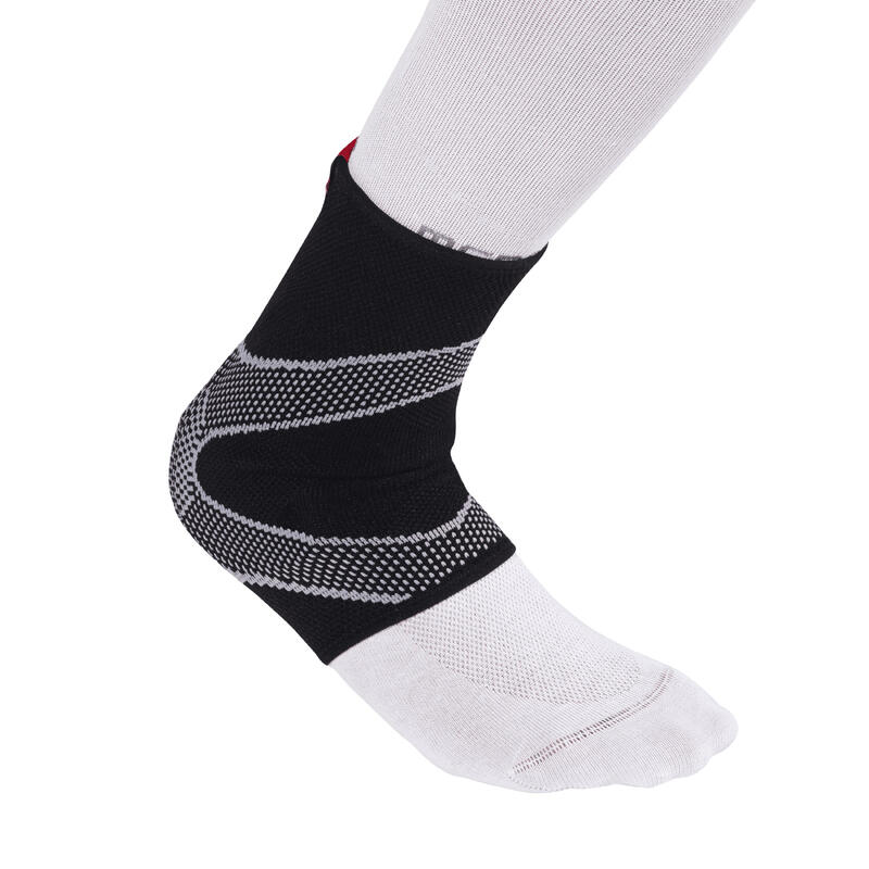 Chevillère avec contreforts gel McDavid 4-Way Elastic