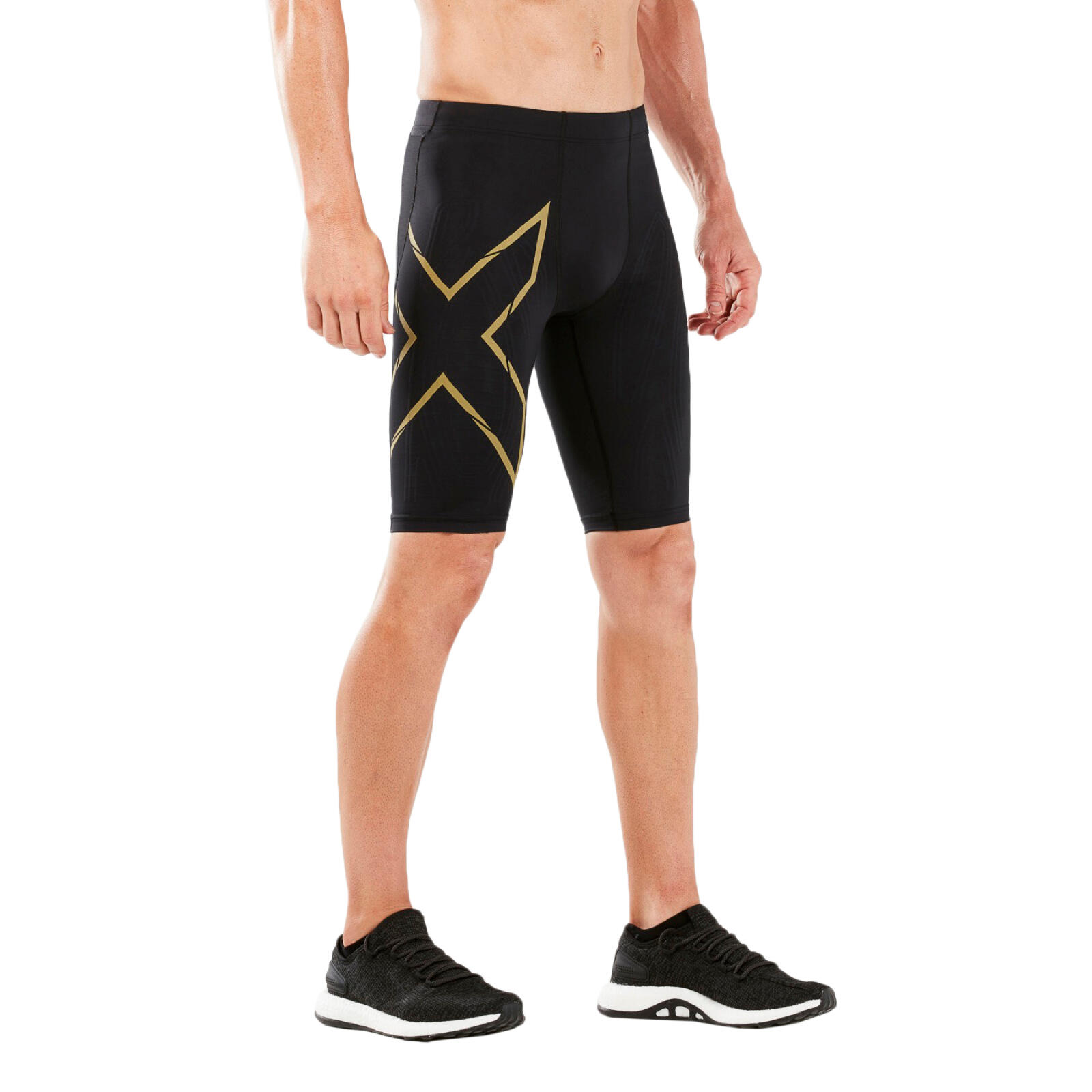 2XU Men's Light Speed Compression Shorts - Black/ Gold 1/3