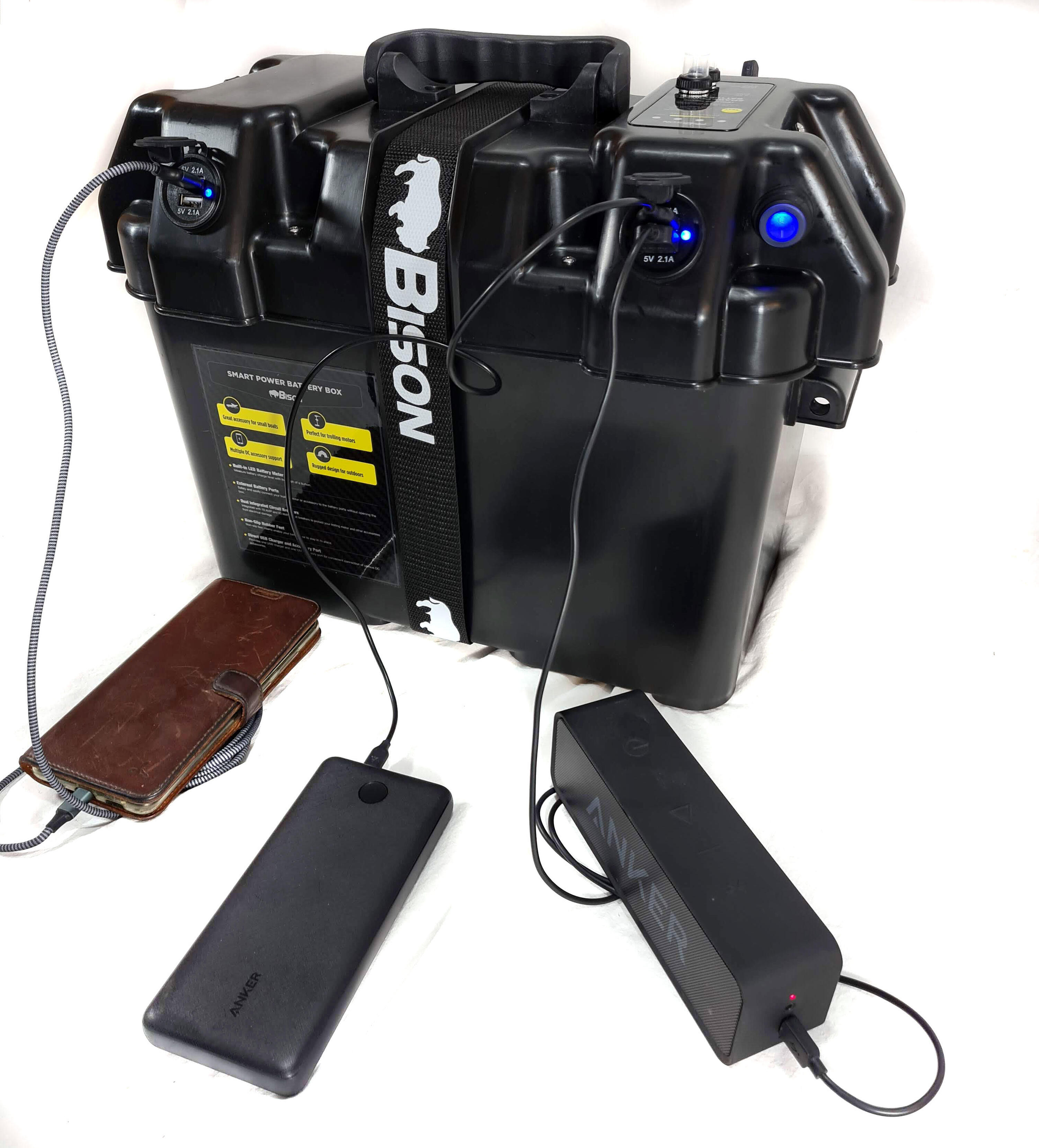 Bison Smart Battery Box with 4 extra USB outputs 2/5