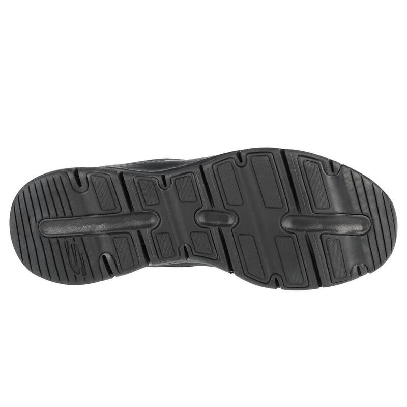 Zapatilla Arch Fit - Charge Back Talla 41 Negro - 232042-BBK