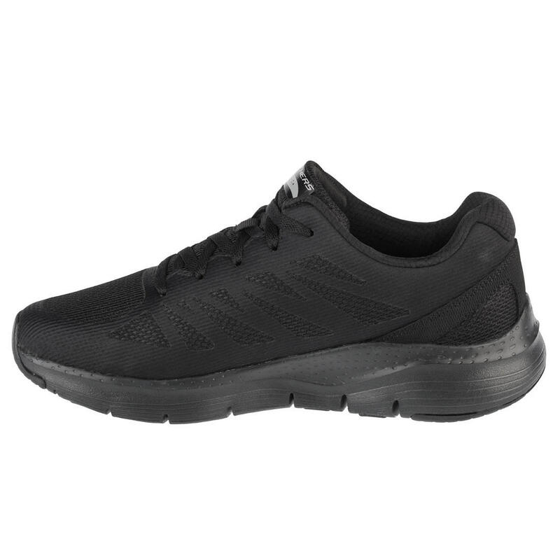 Zapatilla Arch Fit - Charge Back Talla 41 Negro - 232042-BBK