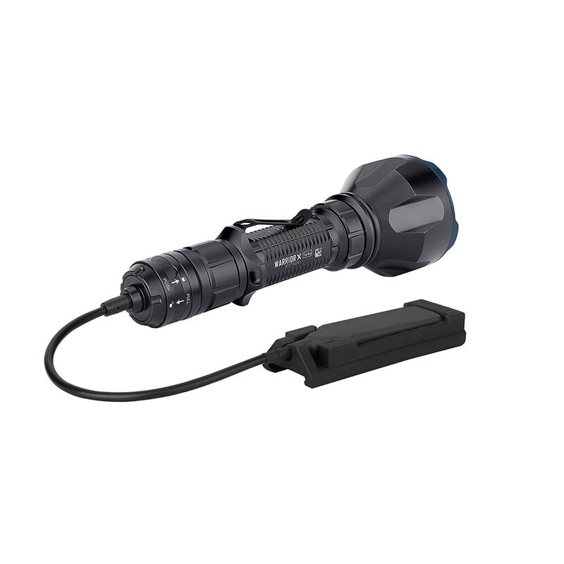 VENTA ONLINE Kit de caza linterna LED recargable Warrior X Turbo 1.100 lum.  Olight