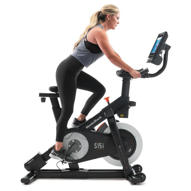 Hometrainer Commercial S15i Studio Cycle iFIT aangesloten / 22 Weerstandsniveaus