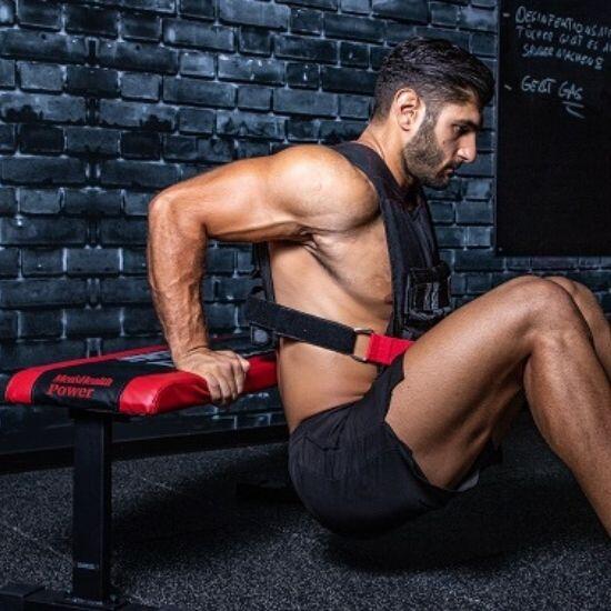 Men's Health - Flat Bench 2/5