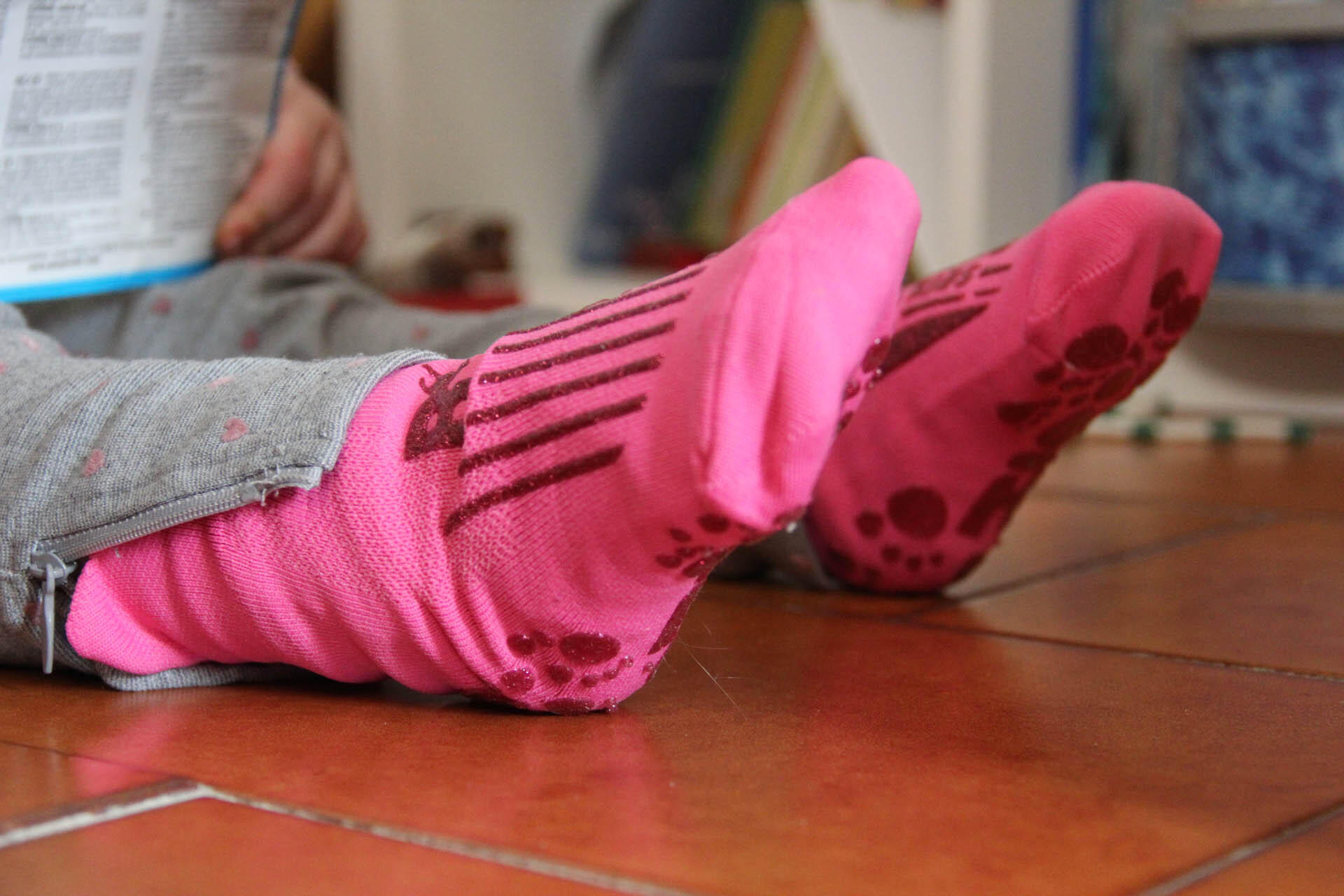 chaussettes gym enfants pour maison l'école antidérapantes antibactérien fuchsia 3/5