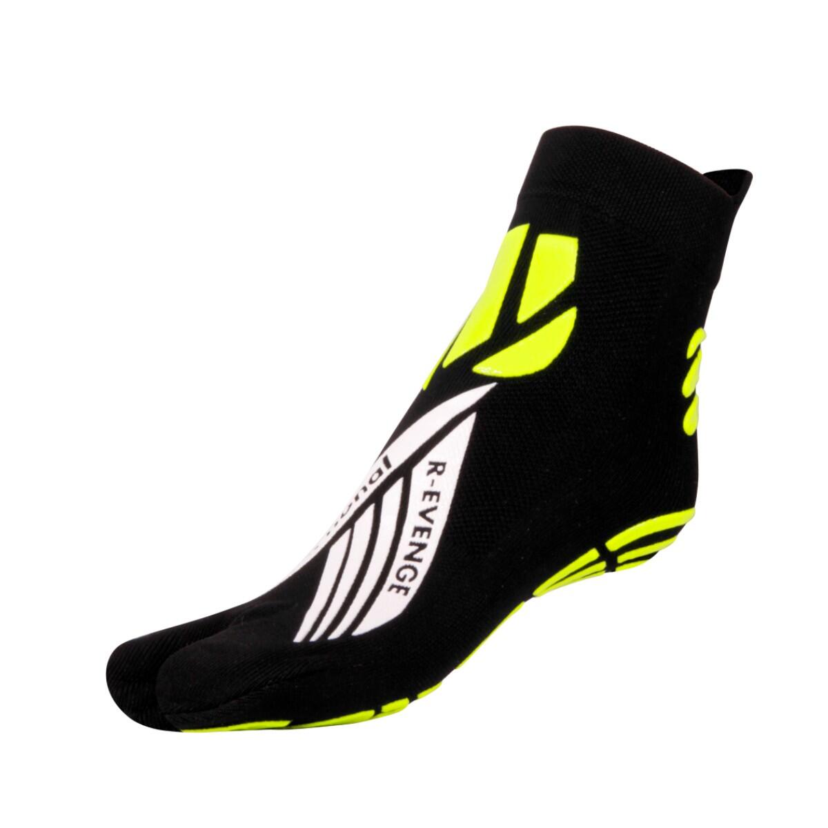 Functional 1 finger adult non-slip fitness socks black yellow