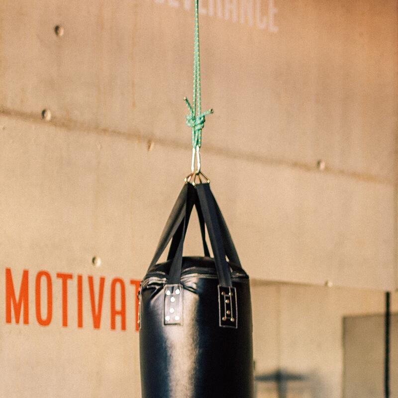 Sac de frappe plein suspendu 180cm + chaîne de fixation GladiatorFit