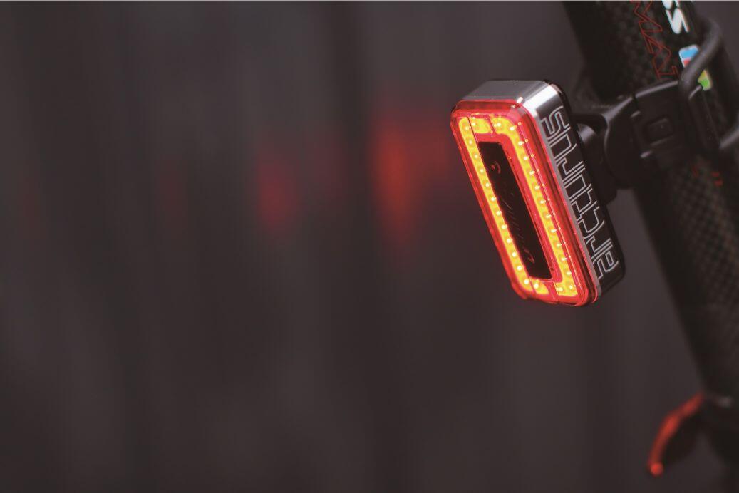 Fietsverlichtingset voor en achter Moon Meteor-X Auto Arcturus 2/2