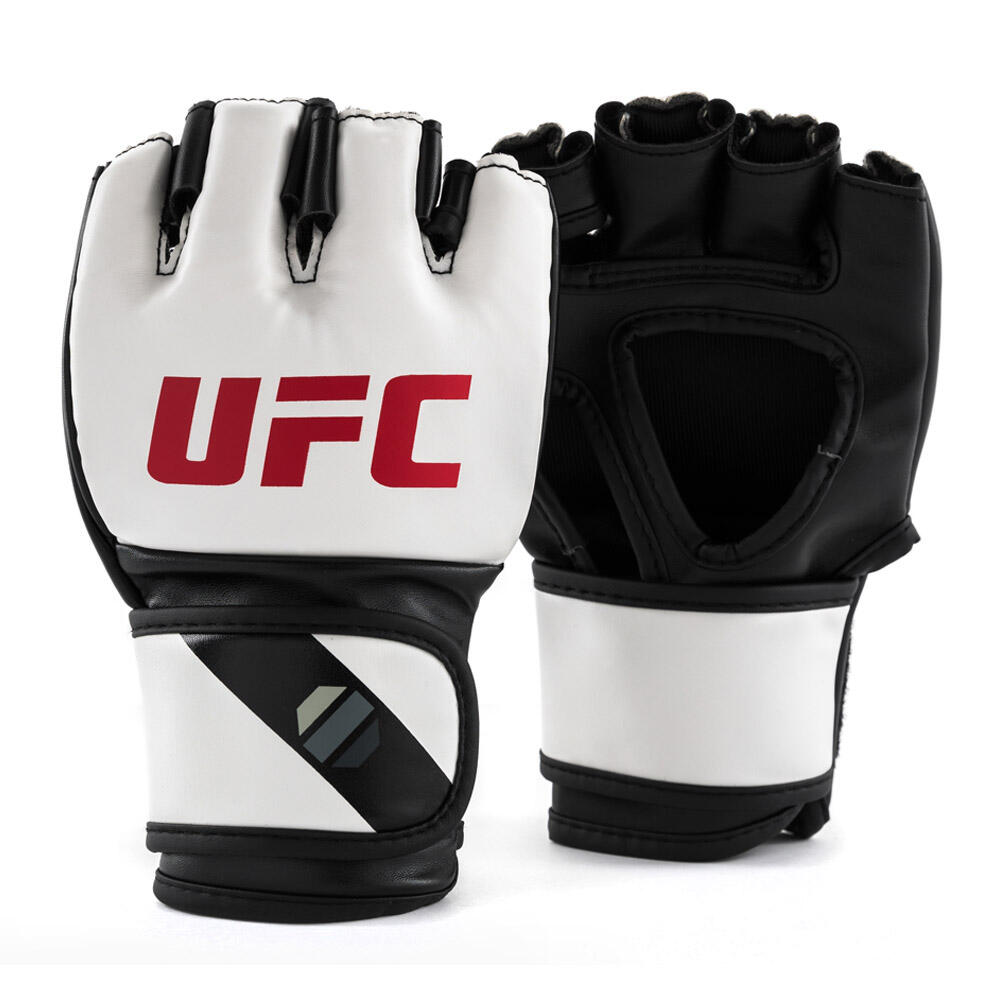 UFC MMA 5oz Sparring Gloves 1/3