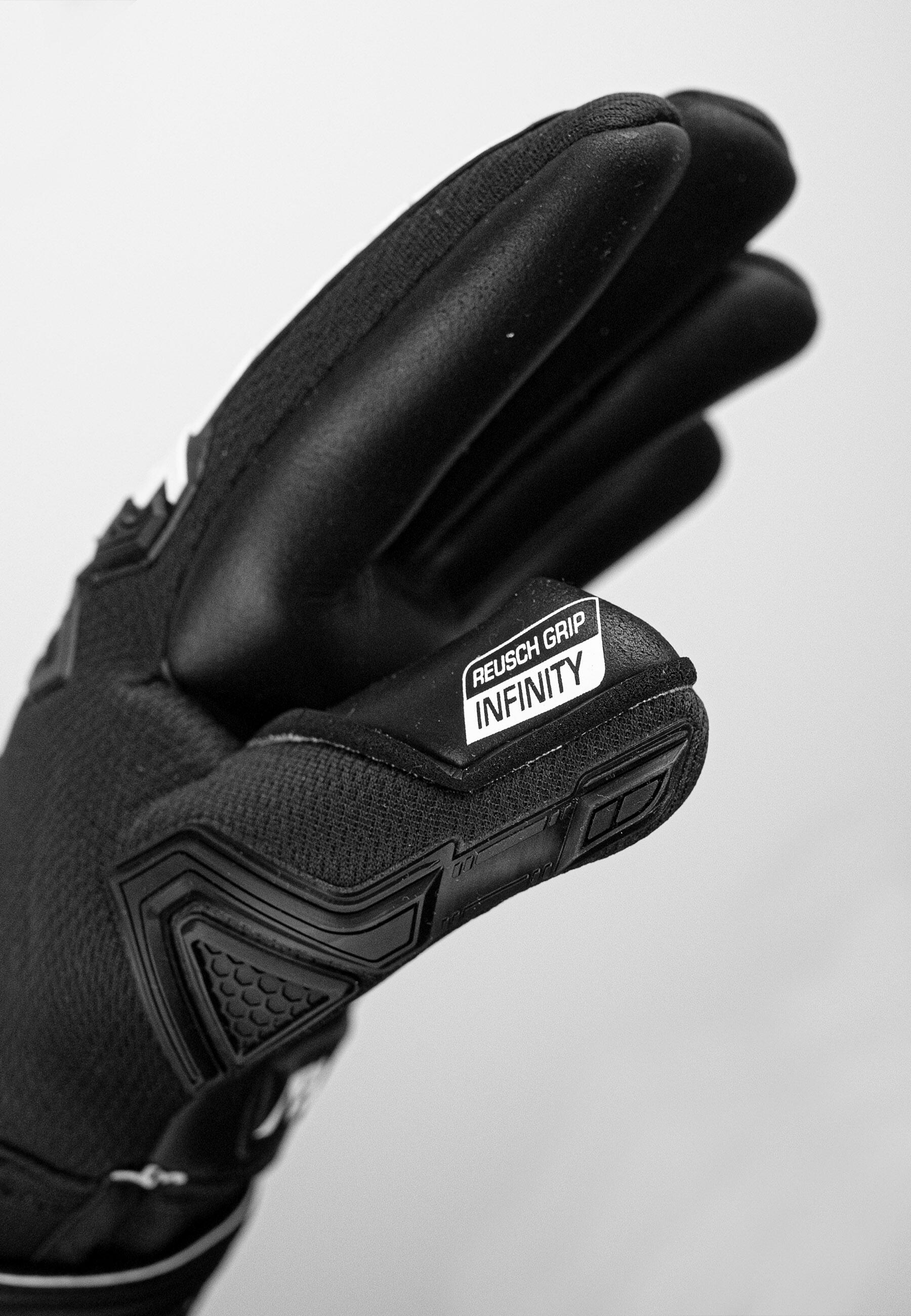 Gants de gardien Reusch Attrakt Freegel Infinity 5/6