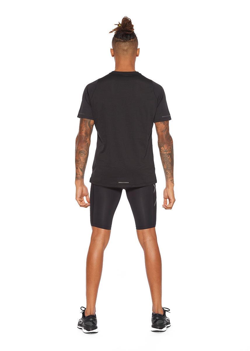 2XU Men's Light Speed Tech Tee - Black 2/3