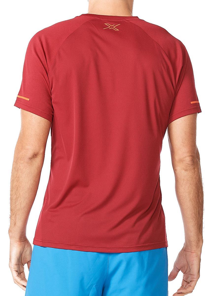 2XU Men's Aero T-Shirt - Rhubarb 2/2