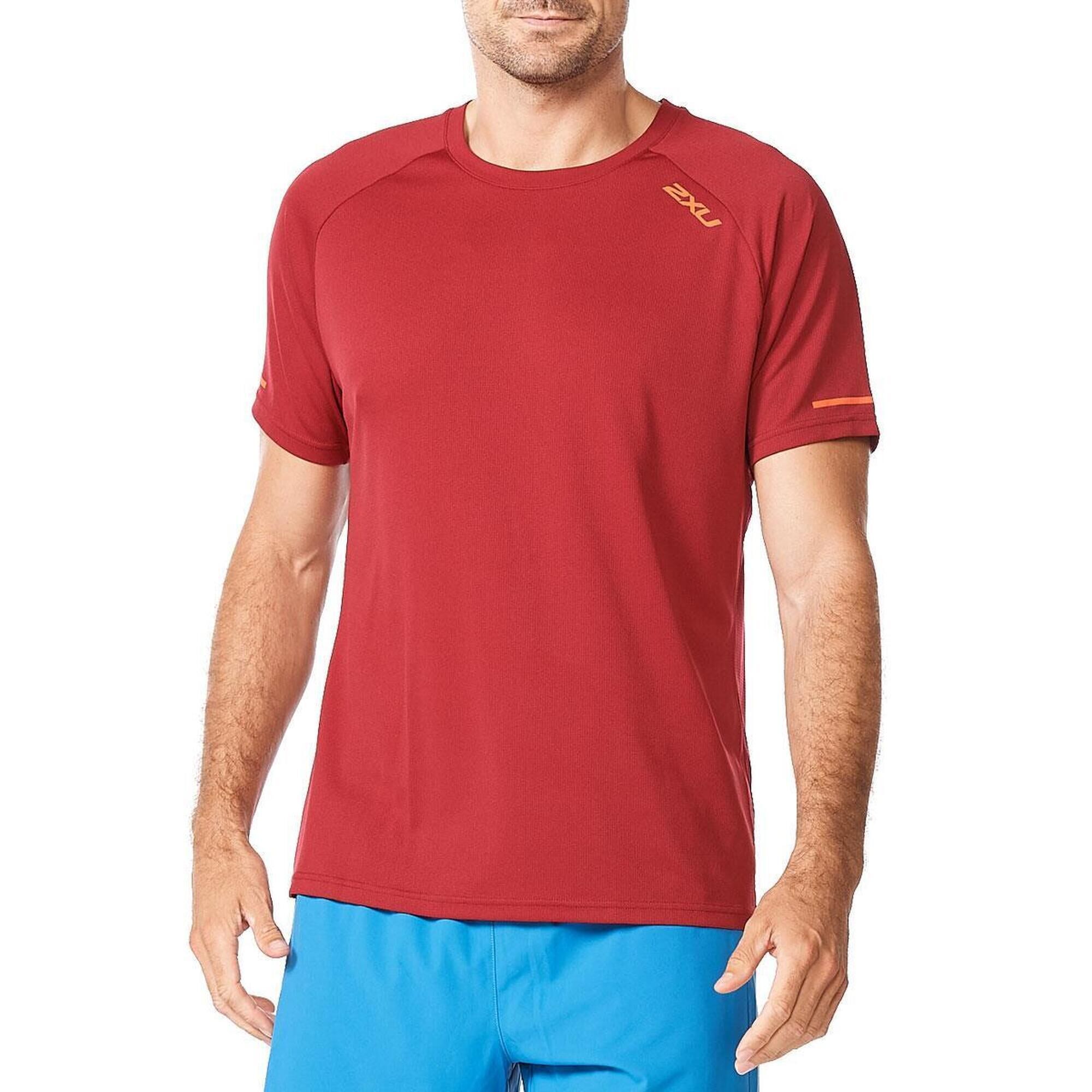 2XU 2XU Men's Aero T-Shirt - Rhubarb