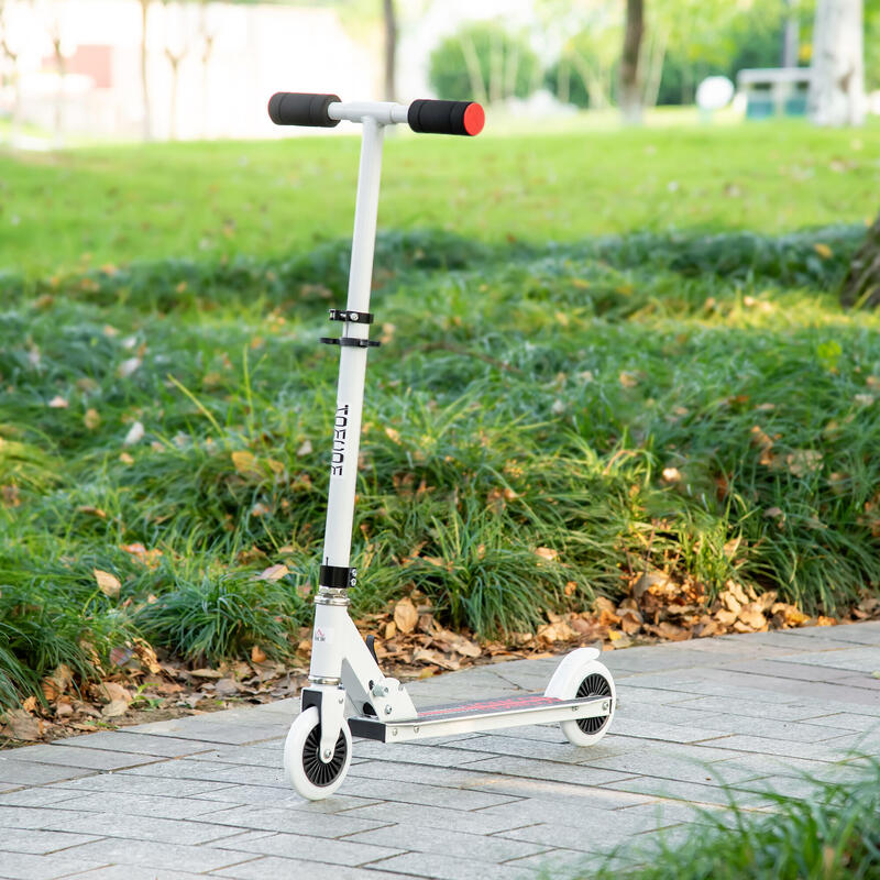 Patinete para Niños HOMCOM 67.7x34x89.5 cm Blanco