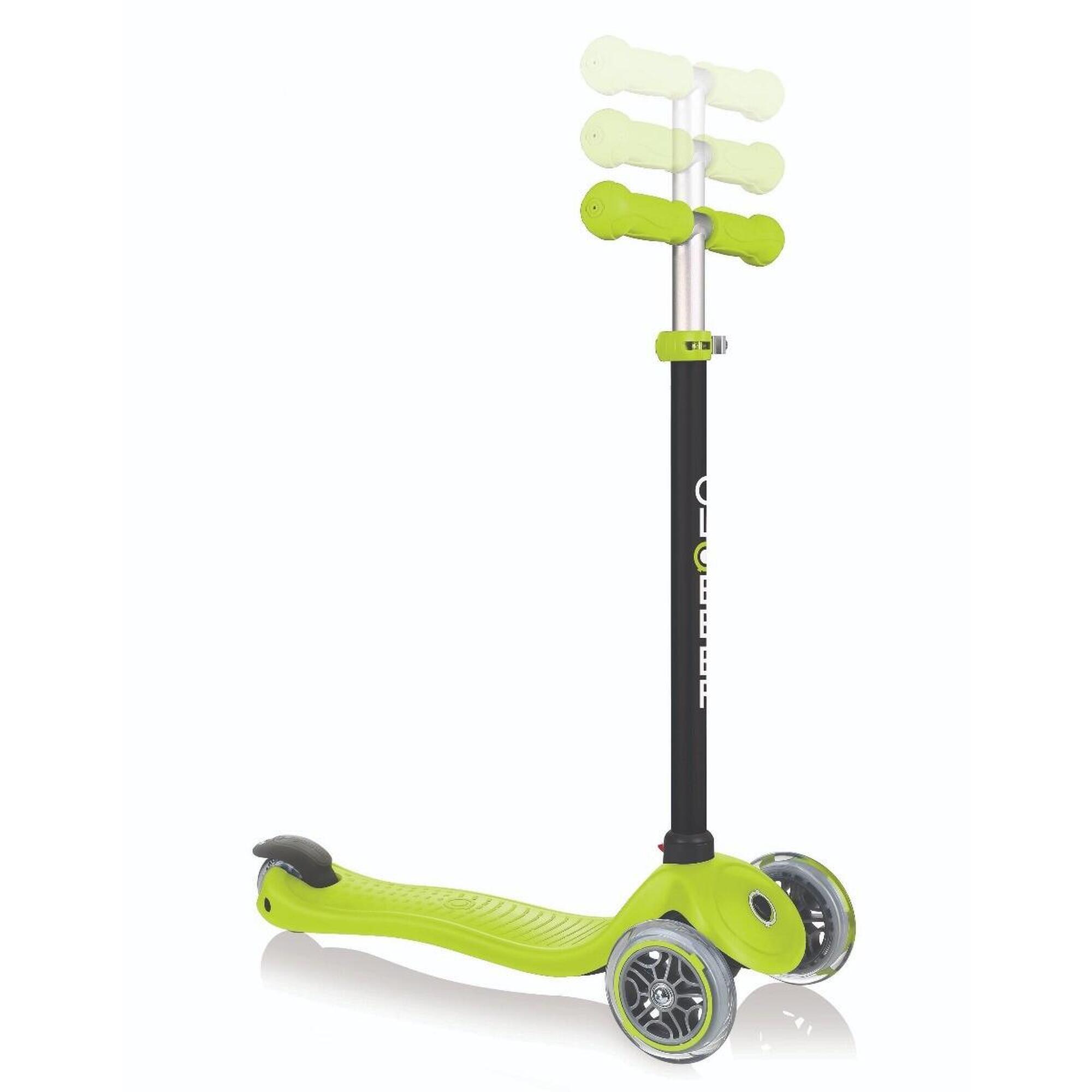 GO UP Sporty Lights Scooter / Triciclo con stabilizzatore Verde