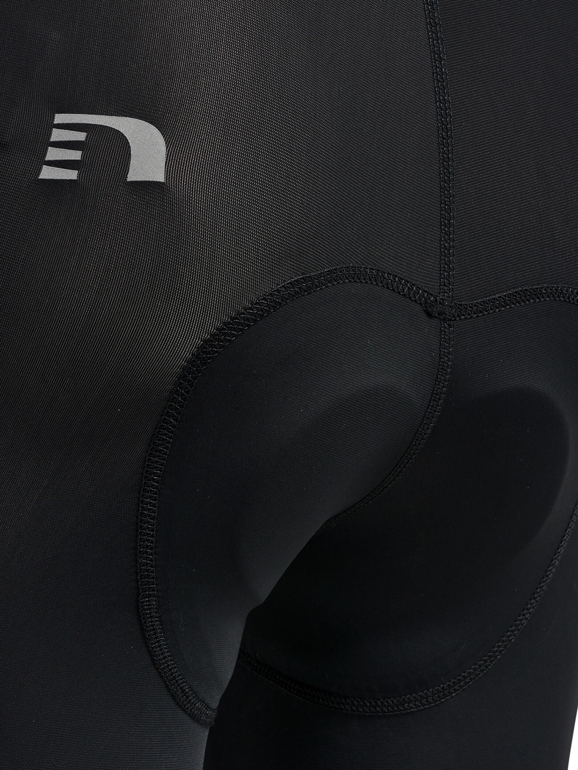Enfiler Collants Bike Femme 3/7