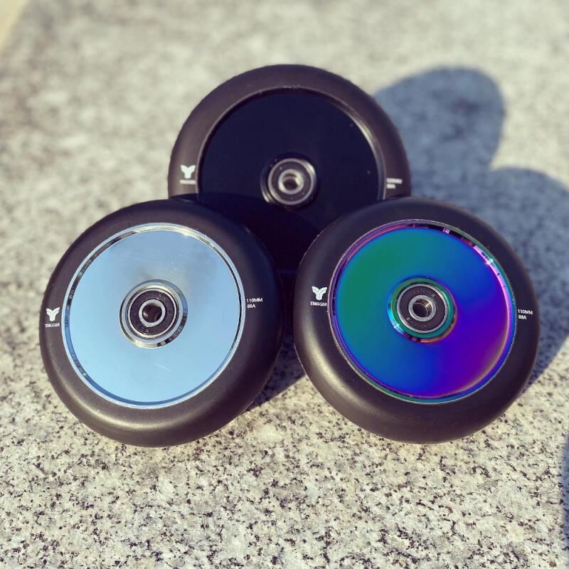 Freestyle Scooter Wheels Trigger Hollow 110mm 88A Neochrome Schwarz x2