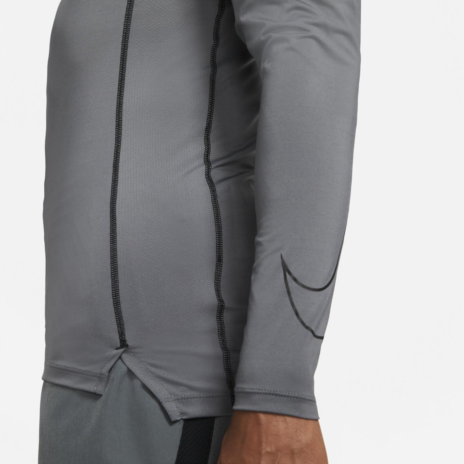 Maglie maniche lunghe da palestra uomo nike grigio 5/5