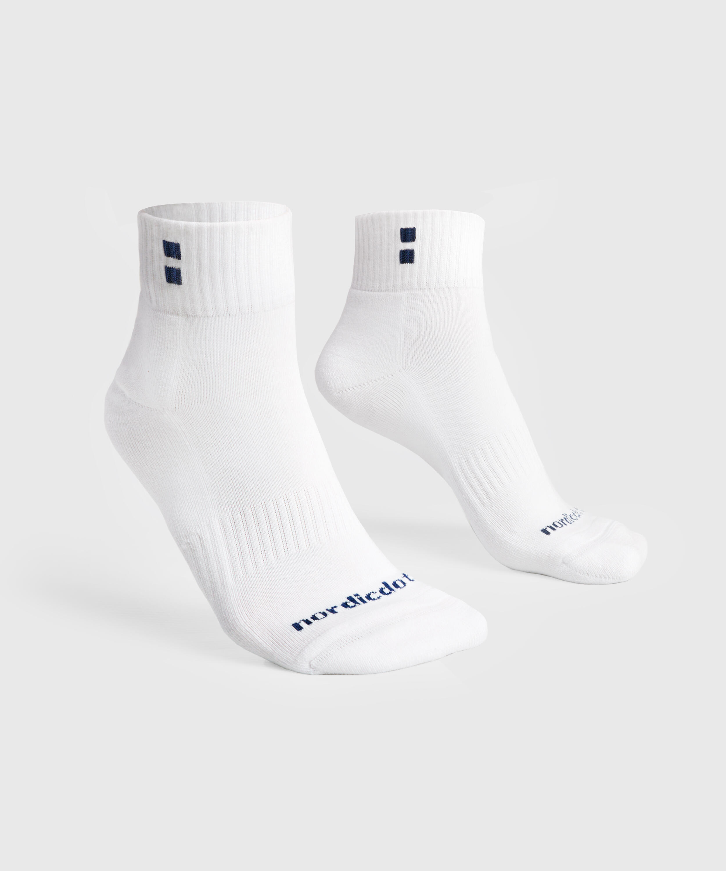 NORDICDOTS Men's Performance Socks 2 Pack White
