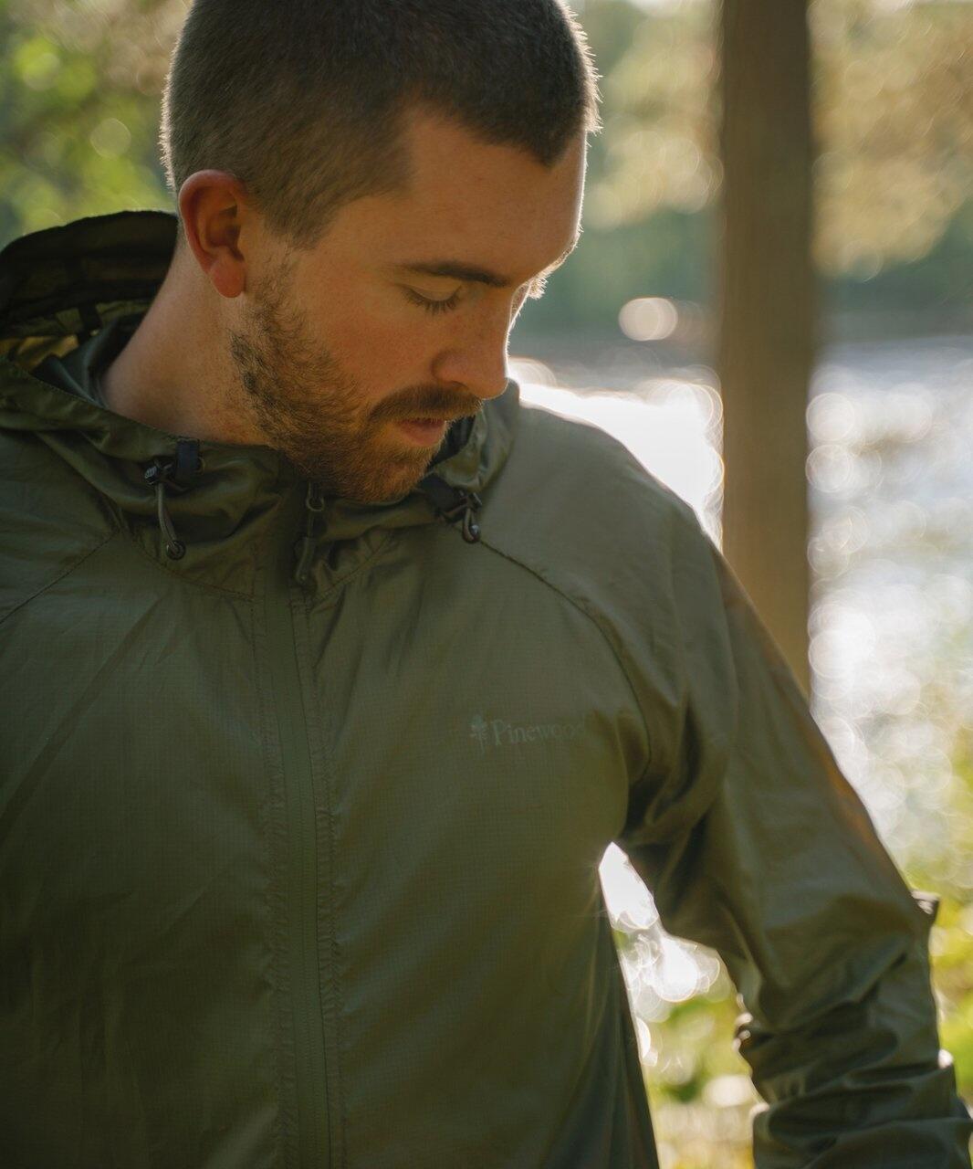 Pinewood Veste de vent Finnveden - Homme - Vert 5/7