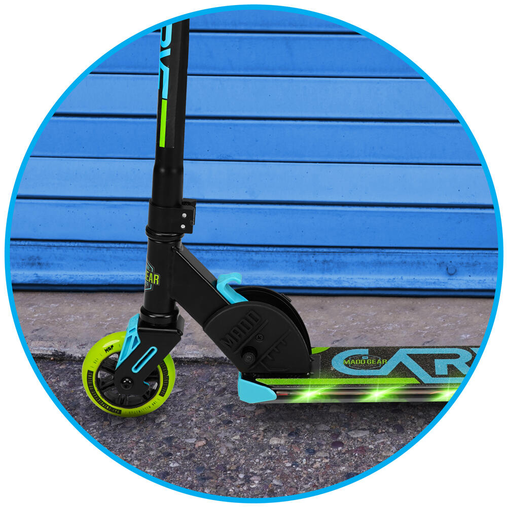 MADD GEAR CARVE FLIGHT LIGHT UP FOLDING SCOOTER – AGES 4 YEARS+ - BLUE/LIME 5/5