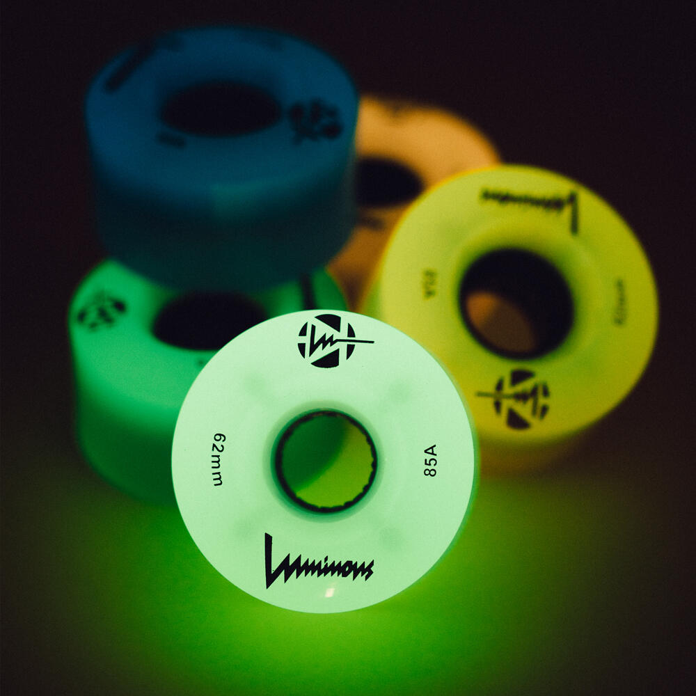 LUMINOUS LED LIGHT UP ROLLER SKATE WHEELS WHITE SLIM HUB 62 MM 85A – SET OF 4 4/5