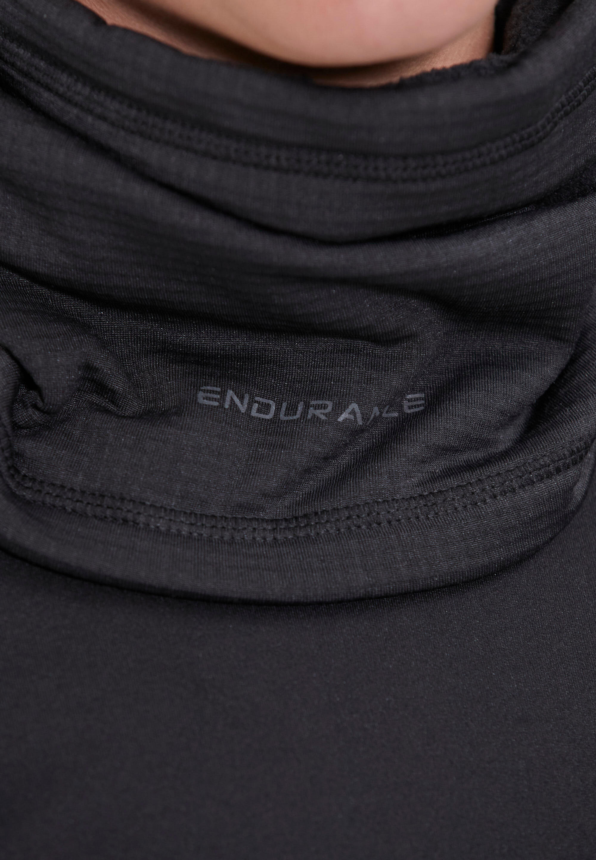 Copricollo Endurance Nevier 2/5