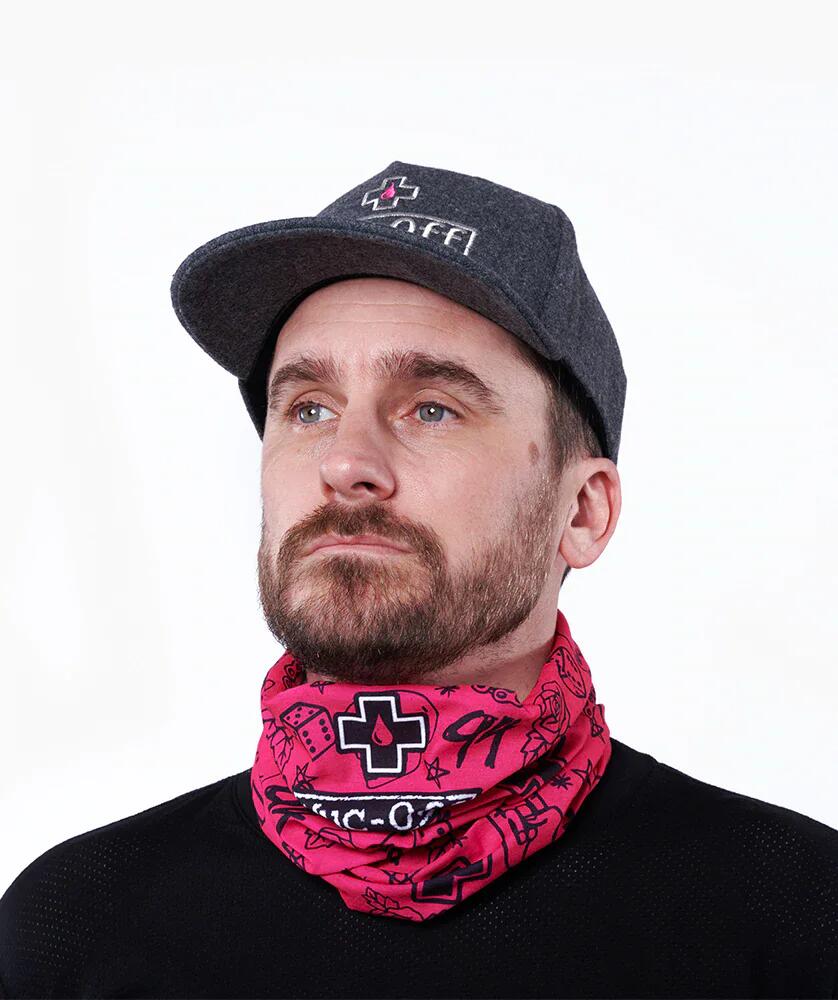 Écharpe légère pour le cou - Pink Punk 2/4