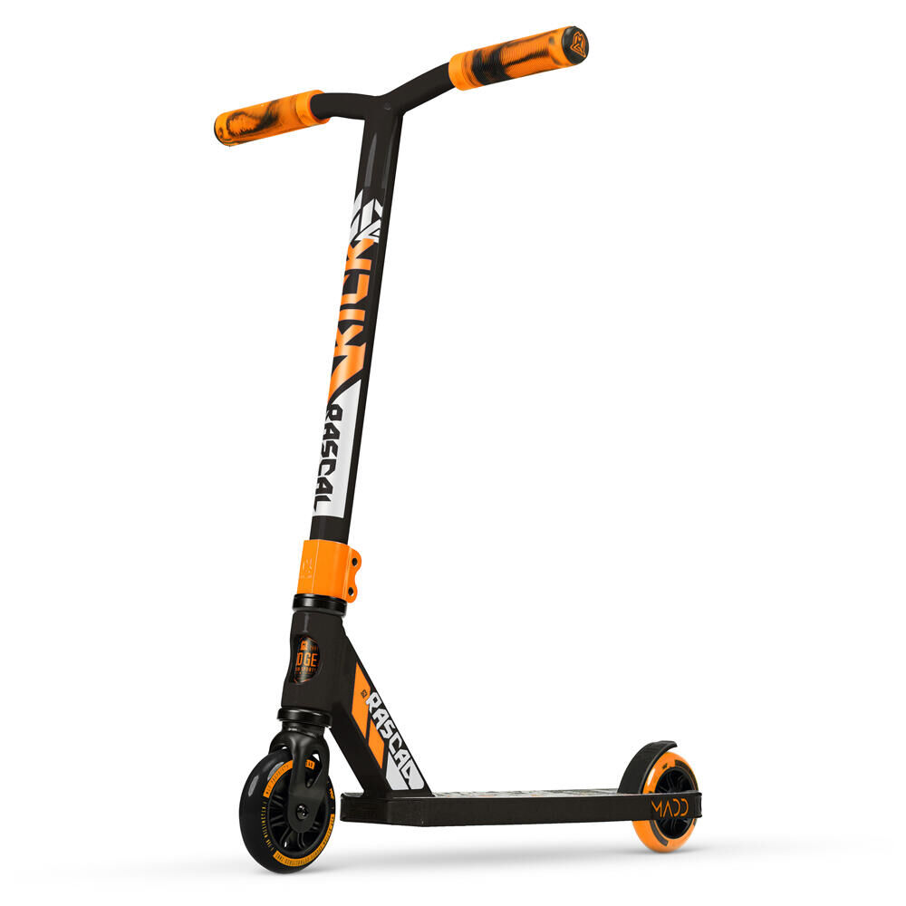 MADD GEAR PRO MADD GEAR KICK RASCAL IV JUNIOR PRO STUNT SCOOTER – AGE 4+ - BLACK / ORANGE