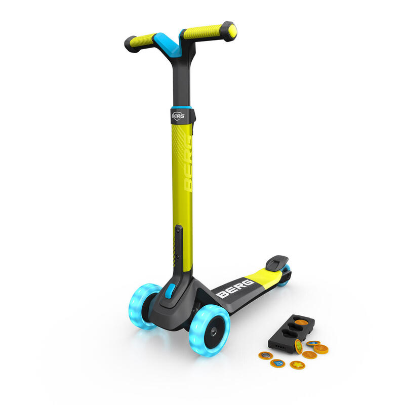 BERG Nexo Kinderroller faltbar lime + magnet-deck + Lichter