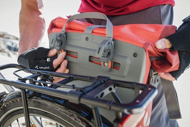 Vaude Aqua Back - Set di Borse Impermeabili per Ruote Posteriori 5/5