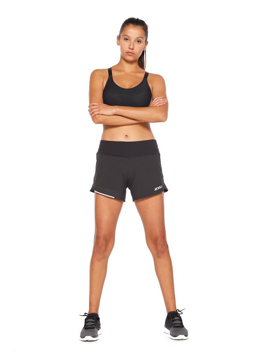 2XU Women's Aero 4-inch Shorts - Black 1/4