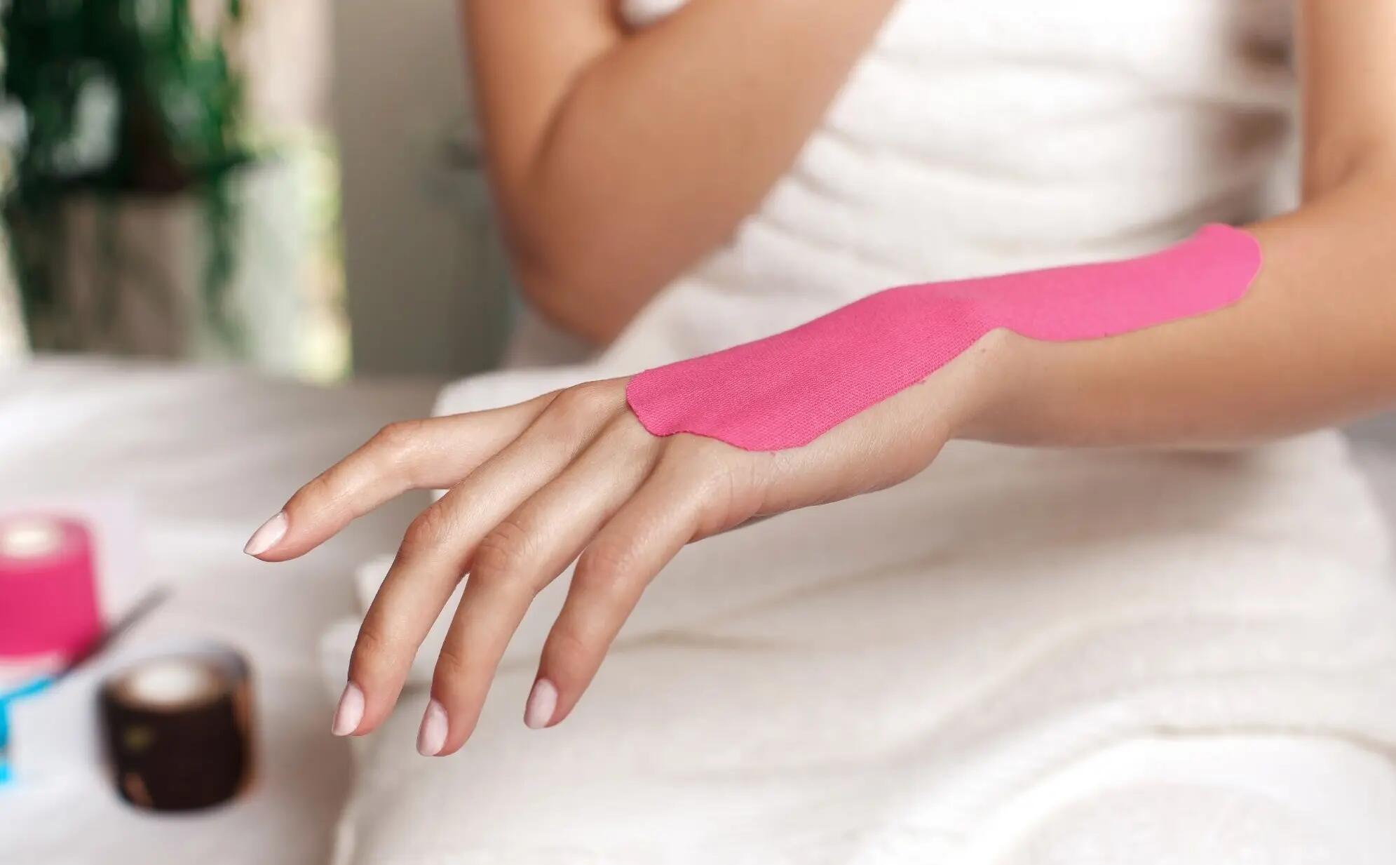 Kinesiology tape tejp Mueller 5 cm x 5 m 4/5
