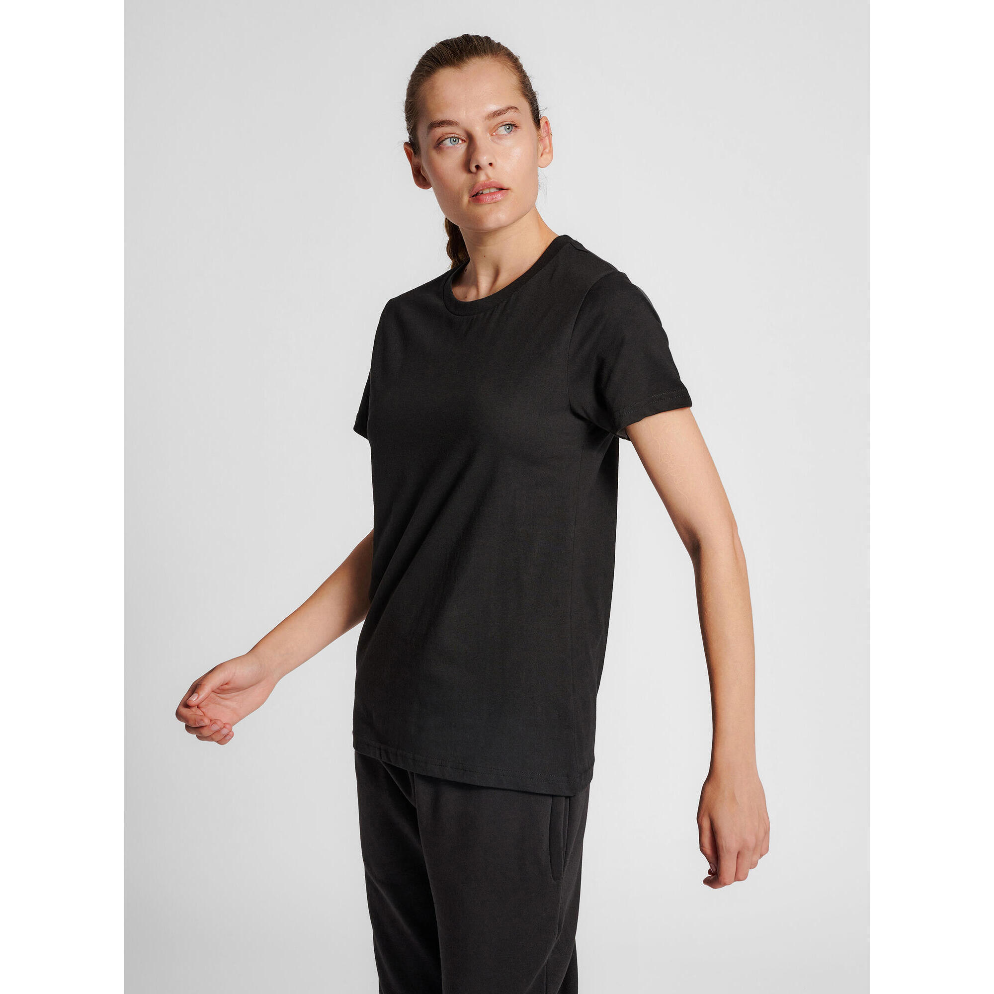 Hummel - Enfiler T-shirt Hmlred Femme Hummel - Maillot Manches Courtes - Noir - 52 2xl - Decathlon