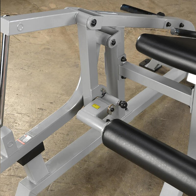 Leg extension machine - Pro Club Line LVLE - plate loaded