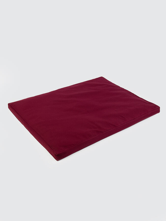 YOGA STUDIO Yoga Studio EU Organic Zabuton Meditation Cushion - Burgundy